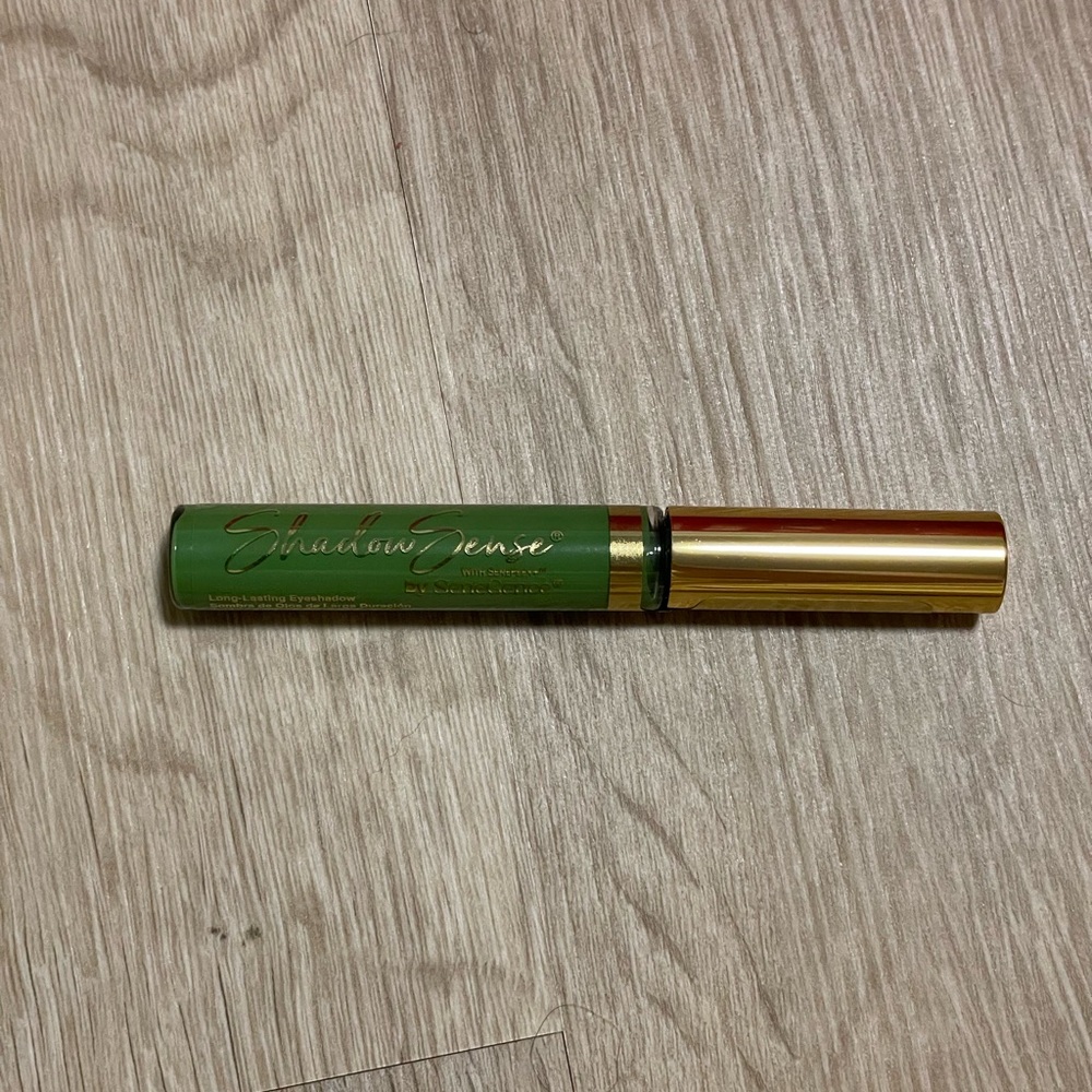 Green SeneGence ShadowSense